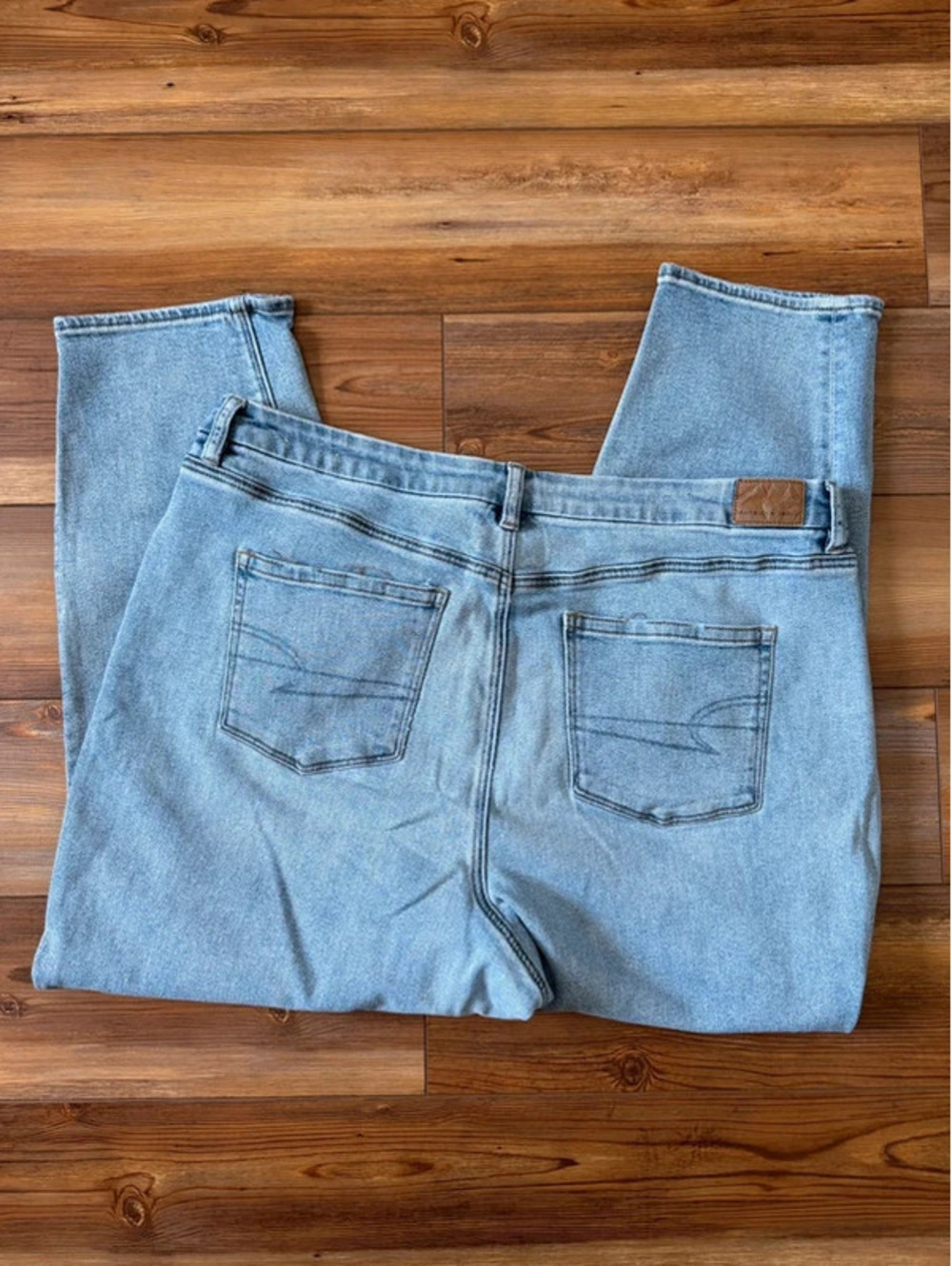 American Eagle curvy mom jeans size 20